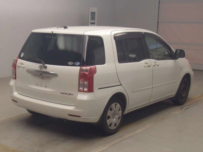 TOYOTA RAUM