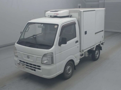 NISSAN NT100 CLIPPER