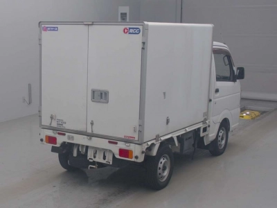 NISSAN NT100 CLIPPER