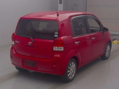 TOYOTA PORTE