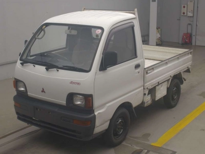 MITSUBISHI MINICAB TRUCK