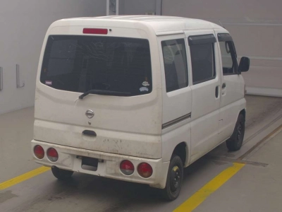 NISSAN CLIPPER VAN