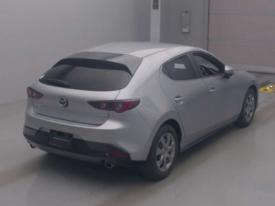 MAZDA MAZDA3 FASTBACK