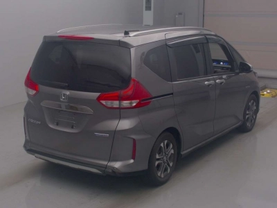 HONDA FREED + HYBRID
