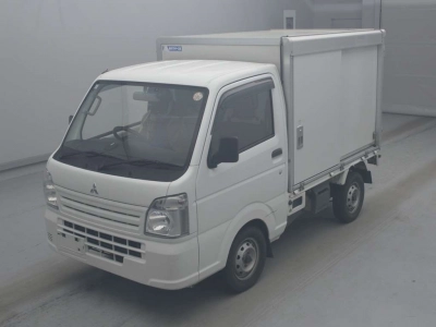 MITSUBISHI MINICAB TRUCK