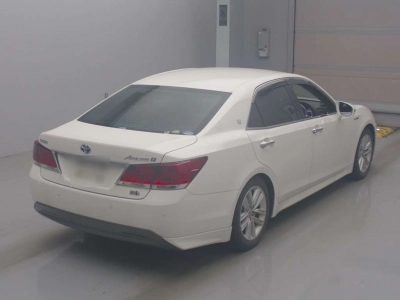 TOYOTA CROWN HYBRID