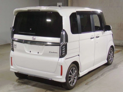 HONDA N BOX CUSTOM