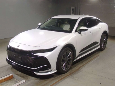 TOYOTA CROWN CROSSOVER