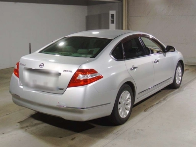 NISSAN TEANA
