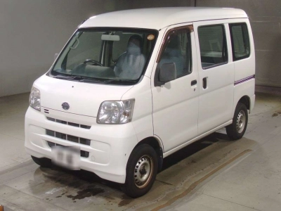 TOYOTA PIXIS VAN