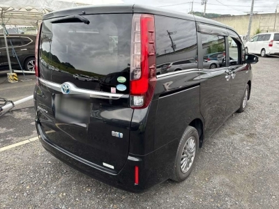 TOYOTA ESQUIRE