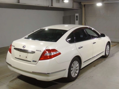 NISSAN TEANA