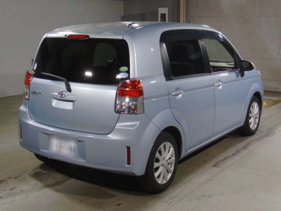 TOYOTA SPADE