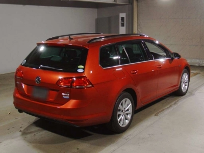 VOLKSWAGEN GOLF VARIANT