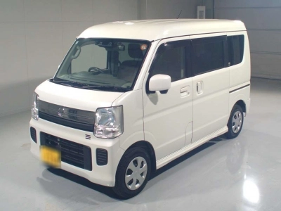 NISSAN NV100 CLIPPER RIO