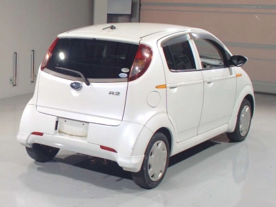 SUBARU R2