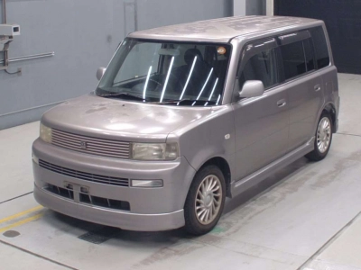 TOYOTA BB