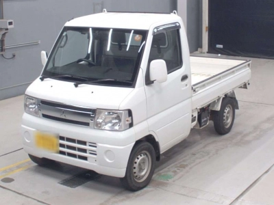MITSUBISHI MINICAB TRUCK