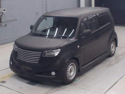 TOYOTA BB