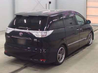 TOYOTA ESTIMA HYBRID