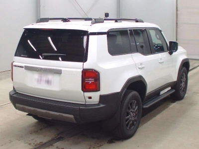 TOYOTA LAND CRUISER 250