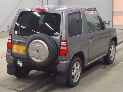 MITSUBISHI PAJERO MINI