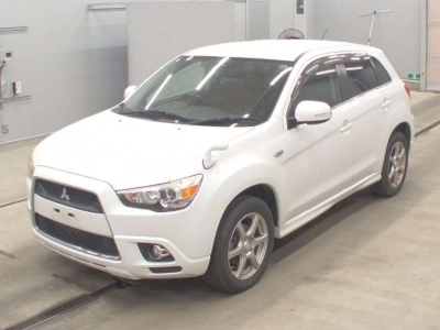 MITSUBISHI RVR