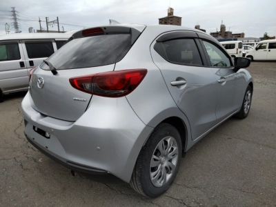 MAZDA MAZDA2
