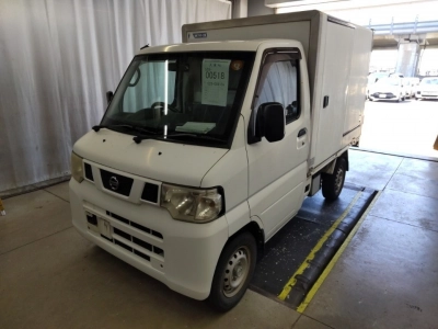 NISSAN NT100 CLIPPER