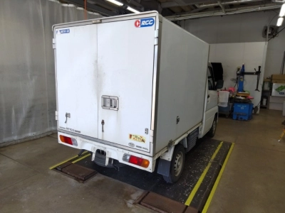 NISSAN NT100 CLIPPER