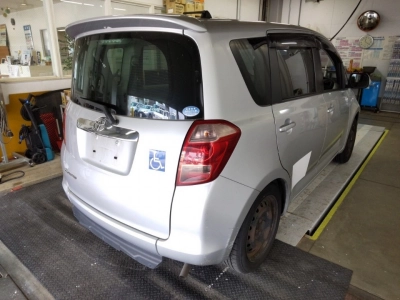 TOYOTA RACTIS