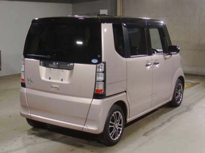 HONDA N BOX +