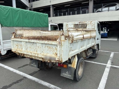 MITSUBISHI CANTER