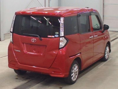 TOYOTA TANK