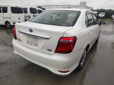 TOYOTA COROLLA AXIO