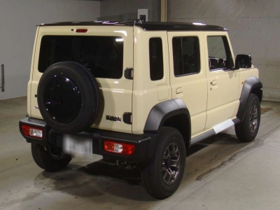 SUZUKI JIMNY NOMADE