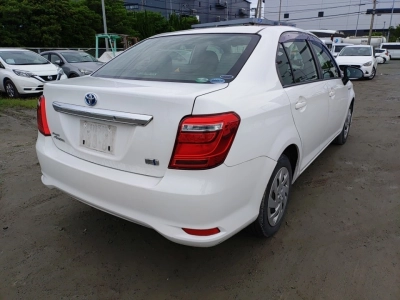 TOYOTA COROLLA AXIO