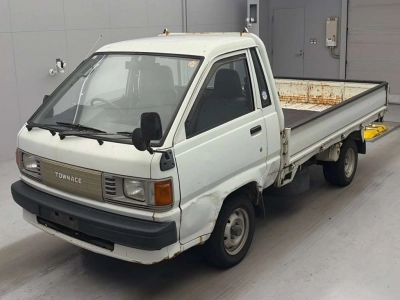 TOYOTA TOWN ACE TRUCK