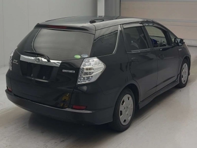HONDA FIT SHUTTLE HYBRID