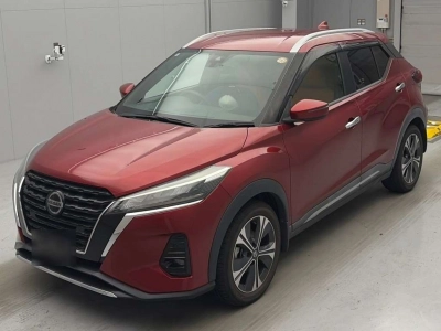 NISSAN KICKS
