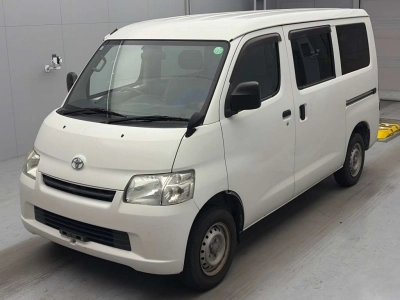 TOYOTA TOWN ACE VAN