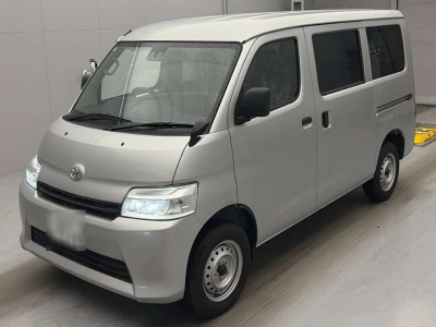 TOYOTA TOWN ACE VAN