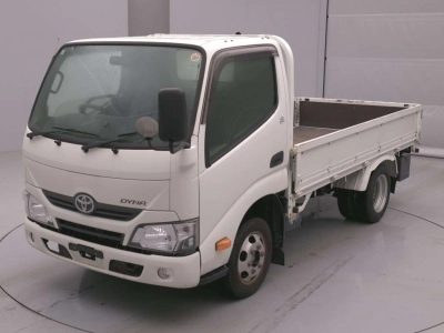 TOYOTA DYNA TRUCK