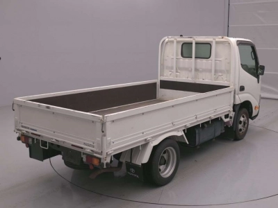 TOYOTA DYNA TRUCK