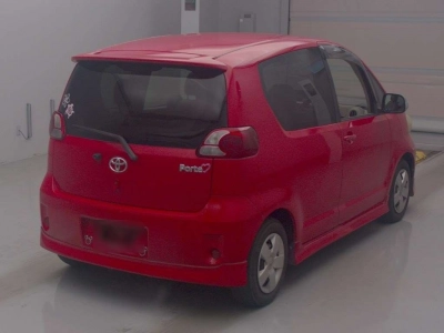 TOYOTA PORTE