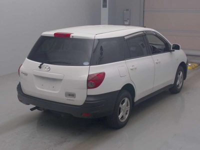 MAZDA FAMILIA VAN