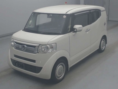 HONDA N-BOX SLASH