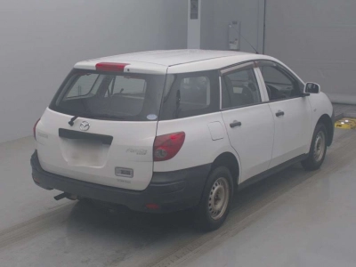 MAZDA FAMILIA VAN