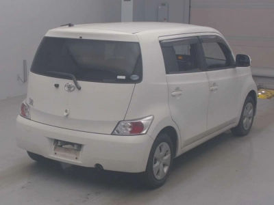 TOYOTA BB