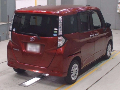 TOYOTA TANK